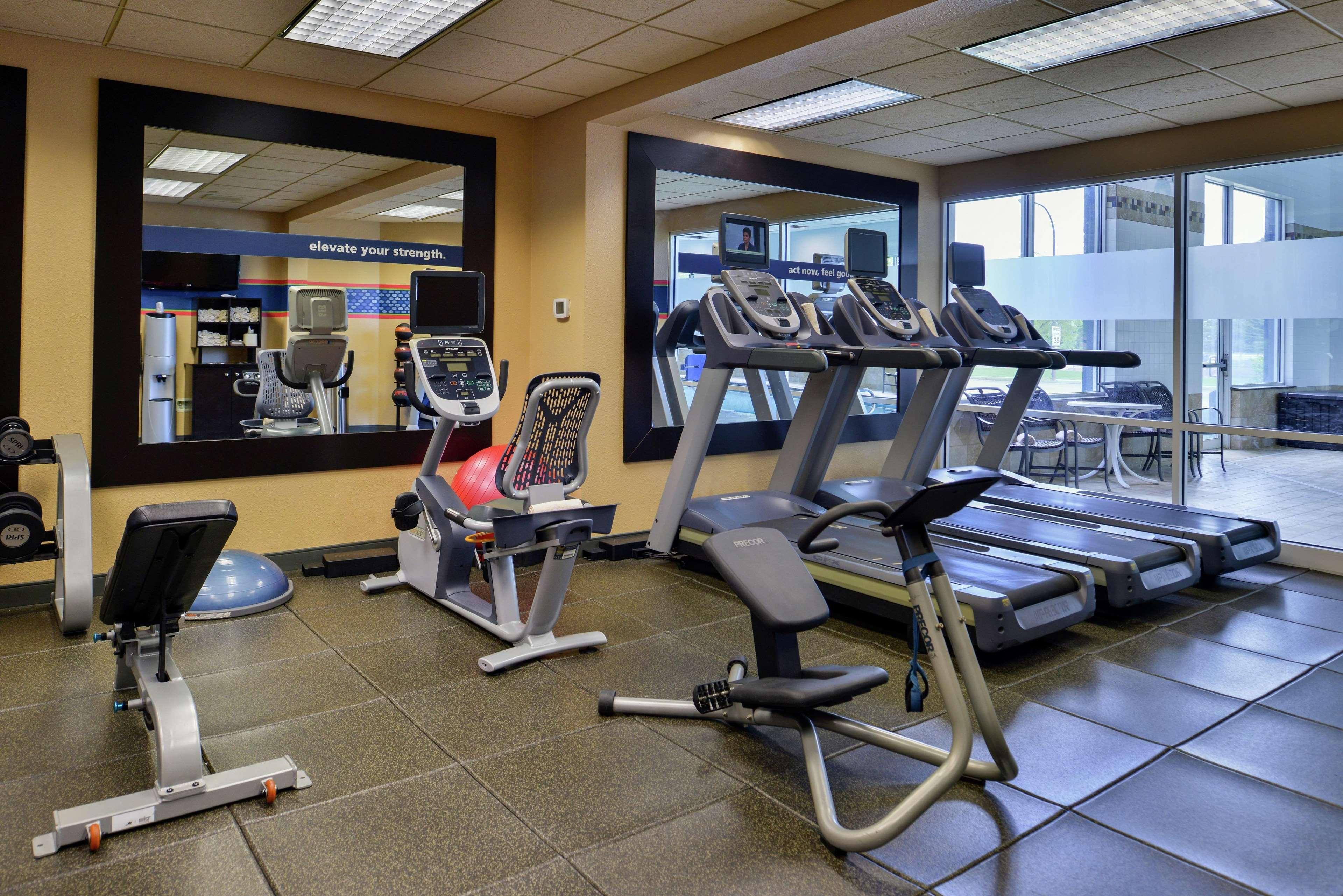 Hampton Inn Idaho Falls / Airport Exterior photo