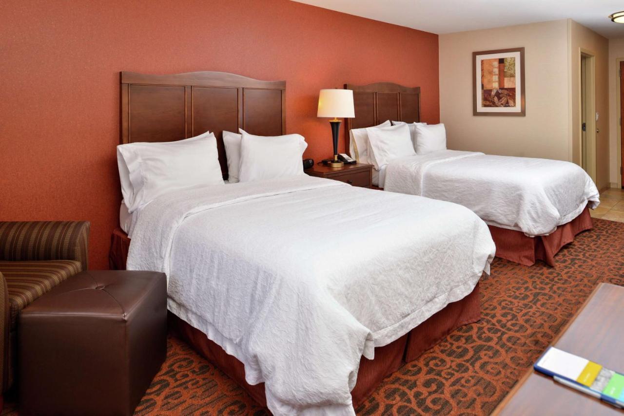 Hampton Inn Idaho Falls / Airport Exterior photo