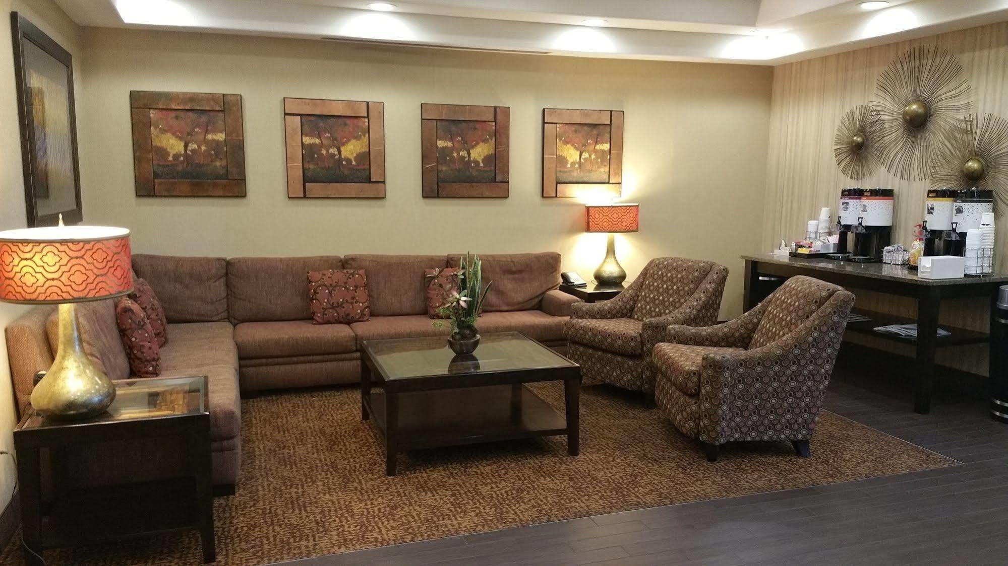 Hampton Inn Idaho Falls / Airport Exterior photo