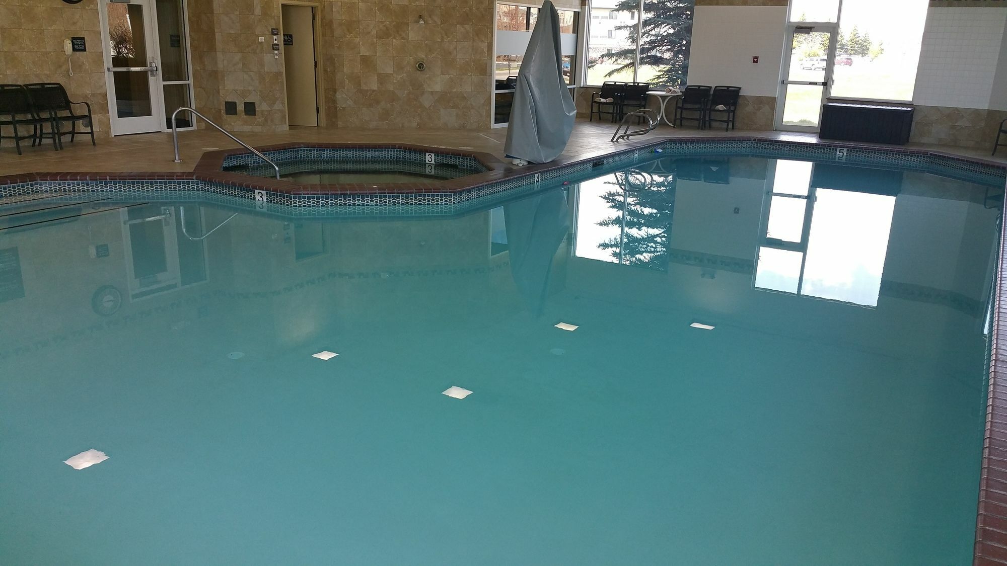 Hampton Inn Idaho Falls / Airport Exterior photo